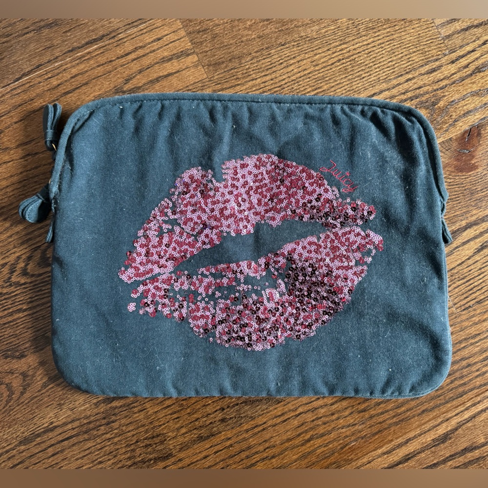 Juicy Sequined lips laptop case